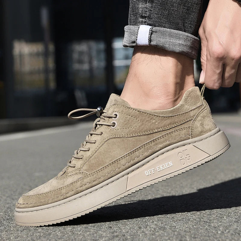 Tênis Masculino Casual em Camurça Premium